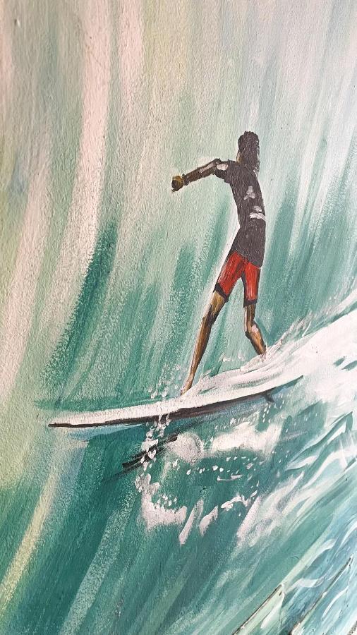 Red Star Surf & Yoga Camp Lanzarote Pansiyon Famara Dış mekan fotoğraf